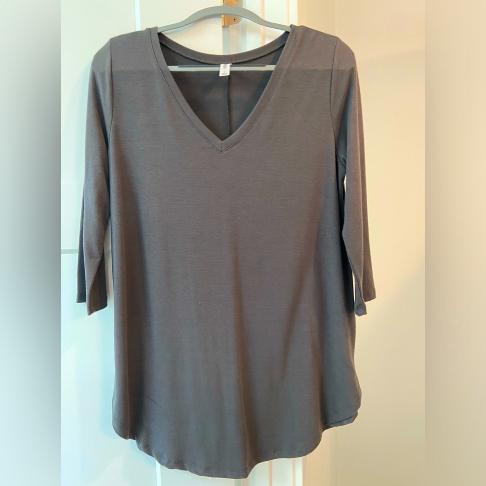 Soft gray, longer style top